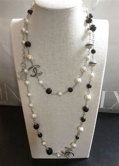 chanel costume jewelry pearl necklace|Chanel black and white necklace.